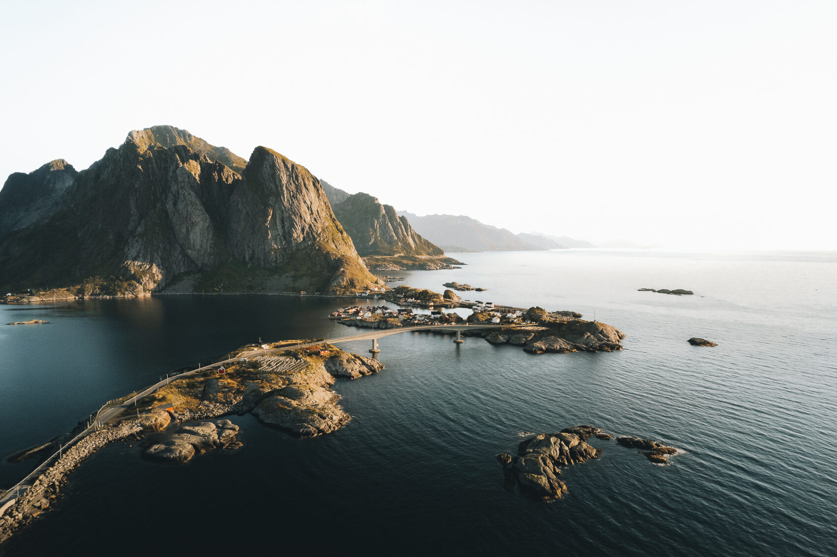 VOYAGE EN NORVÈGE — LES INCONTOURNABLES DES ÎLES LOFOTEN